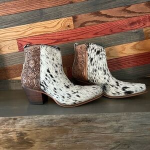 🌸NEW RELEASE Tooled Leather Genuine Hide-on Women Bootie Boot Boho Western 10